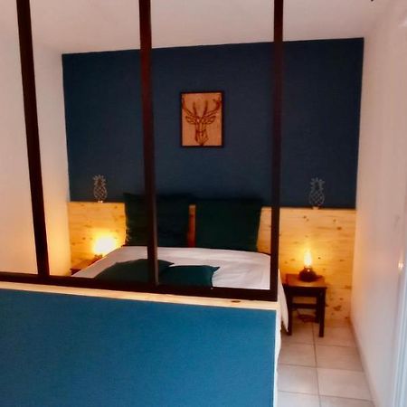 Brit'S Studio Apartment Talange Exterior foto