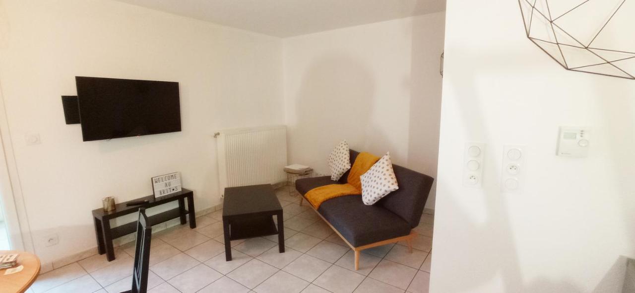 Brit'S Studio Apartment Talange Exterior foto